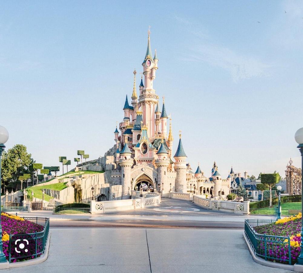 Logement Entier Proche Disneyland Montry Екстериор снимка